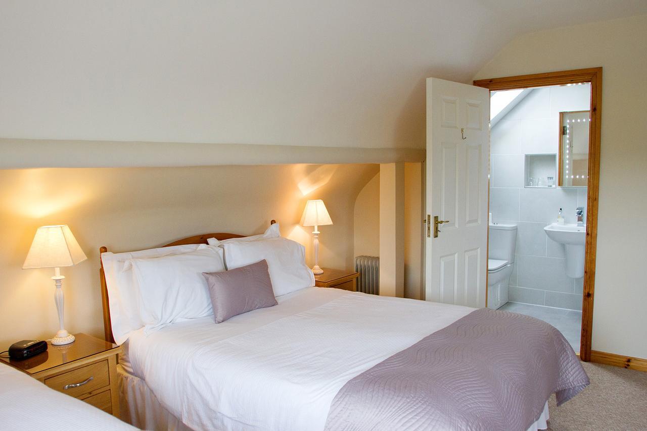 Mourneview B & B Carlingford Bagian luar foto